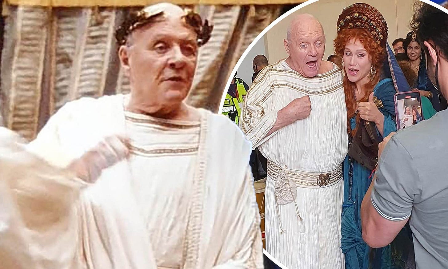 First look at actor Anthony Hopkins as Emperor Vespasian filming Those  About To Die is revealed | Daily Mail Online