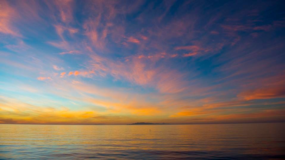 Sunrise with beautiful cloud formations at San Francisco... Sunrise with beautiful cloud formations at San Francisco...