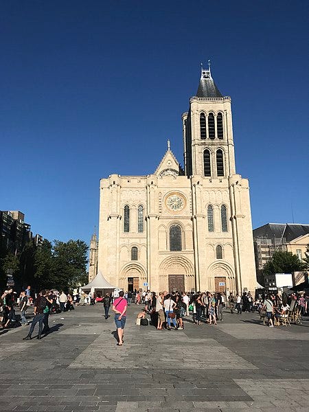 File:Basilique de Saint-Denis au coucher du soleil.jpg