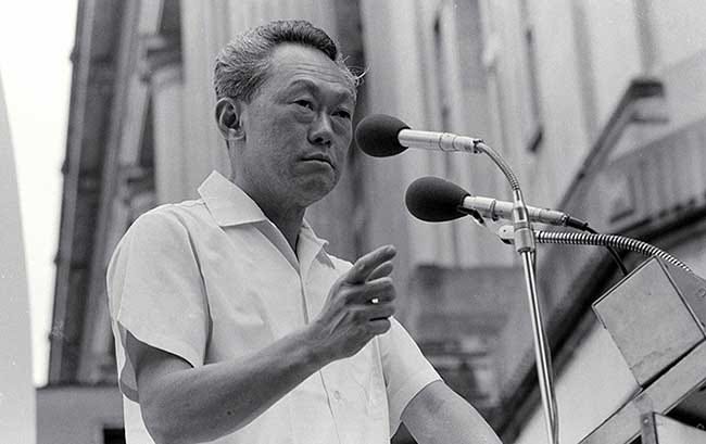 Lee Kuan Yew: How His Leadership Transformed Singapore Lee Kuan Yew: How His Leadership Transformed Singapore