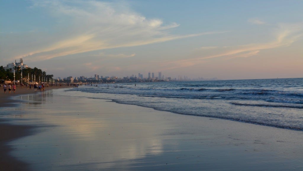 Juhu Beach - Swadesee