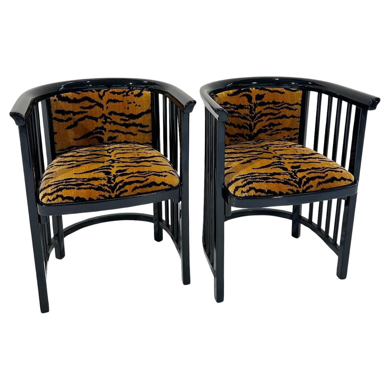 Vintage Josef Hoffmann Style Armchairs in Luigi Bevilacqua Tigre Velvet, Pair For Sale