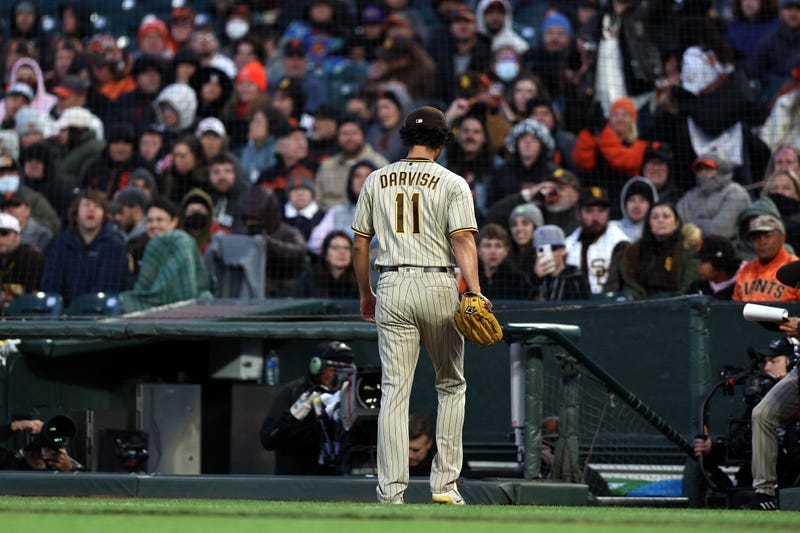 Padres lose to Giants 13-2