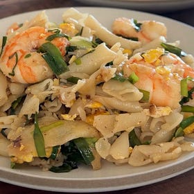 Shrimp and Chive Noodles