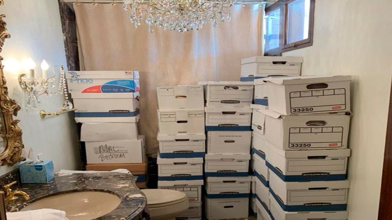Donald Trump stored, showed off and refused to return classified documents, indictment says - Newsday Donald Trump stored, showed off and refused to return classified documents, indictment says - Newsday