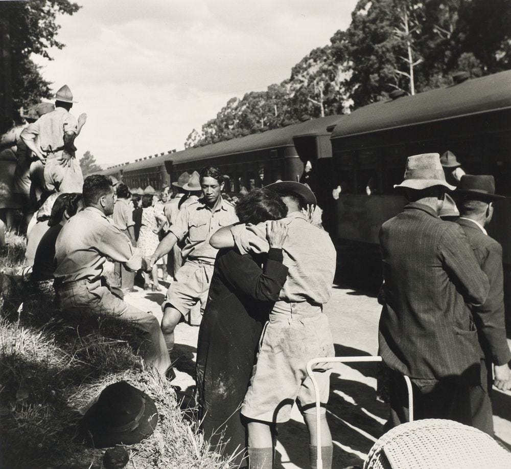 O.003526; Reinforcements for 28 (Maori) Battalion leaving for overseas, Rotorua, January 1944.;1944; Pascoe, John; cropped O.003526; Reinforcements for 28 (Maori) Battalion leaving for overseas, Rotorua, January 1944.;1944; Pascoe, John; cropped
