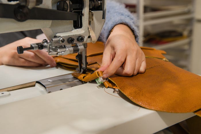 Made from scratch-resistant, full-grain U.S. cowhide leather with a soft pebbled texture, the Dorothy is tanned in Mexico.