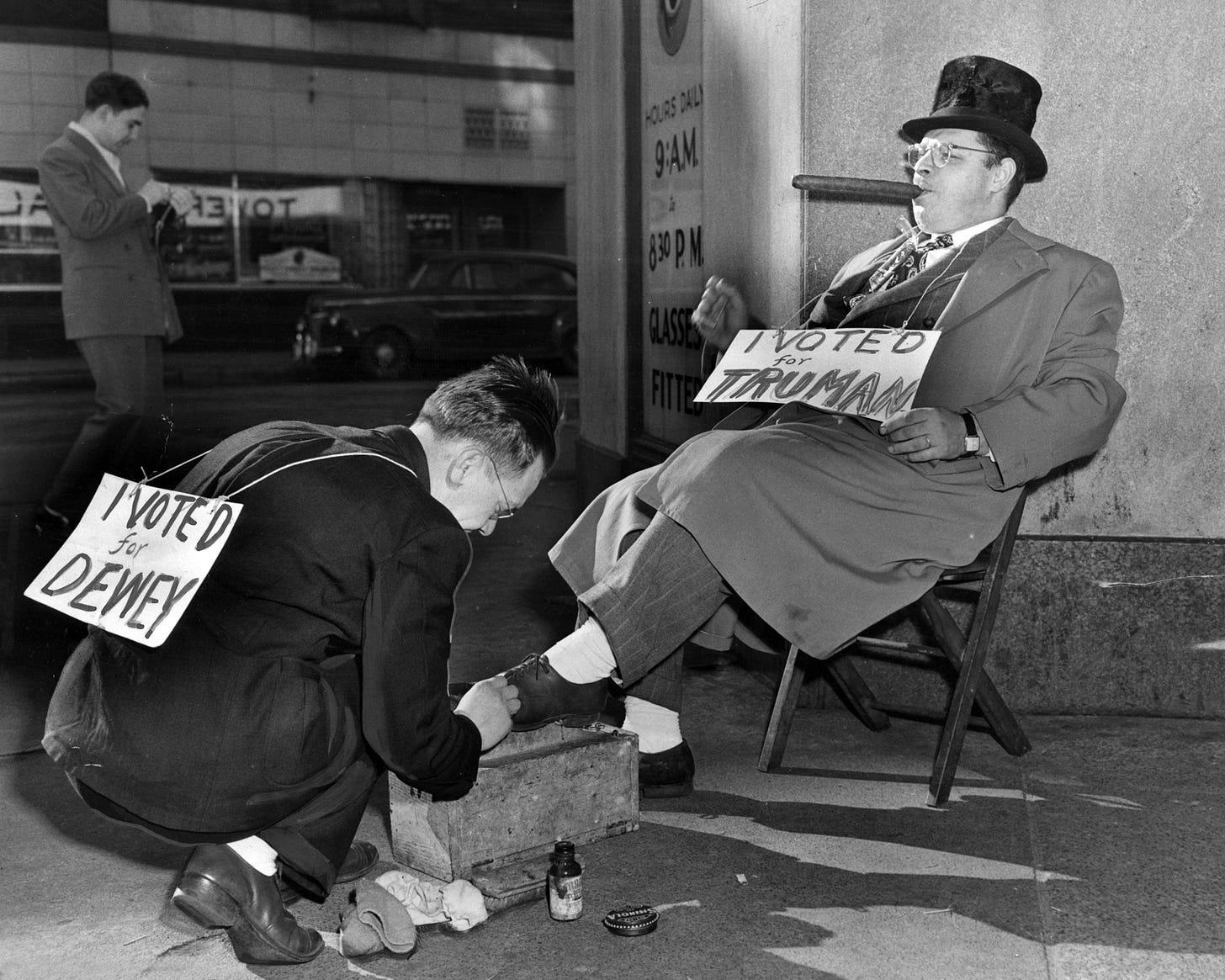 The Winkowski brothers had a bet in November 1948 as to who would win between President Harry Truman and Republican Thomas Dewey. The loser — in this case, Martin — had to shine the shoes of the winner, Alexander, in the same spot in downtown Chicago every Sunday for six months. The Winkowski brothers had a bet in November 1948 as to who would win between President Harry Truman and Republican Thomas Dewey. The loser — in this case, Martin — had to shine the shoes of the winner, Alexander, in the same spot in downtown Chicago every Sunday for six months.