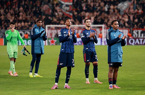 Players of Arsenal acknowledge the fans after the teams victory in the UEFA Champions League 2025/26 League Phase MD4 match between SK Slavia Praha... Players of Arsenal acknowledge the fans after the teams victory in the UEFA Champions League 2025/26 League Phase MD4 match between SK Slavia Praha...