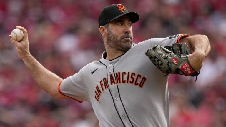 Giants place winless Justin Verlander on IL with pec strain - Sportsnet.ca