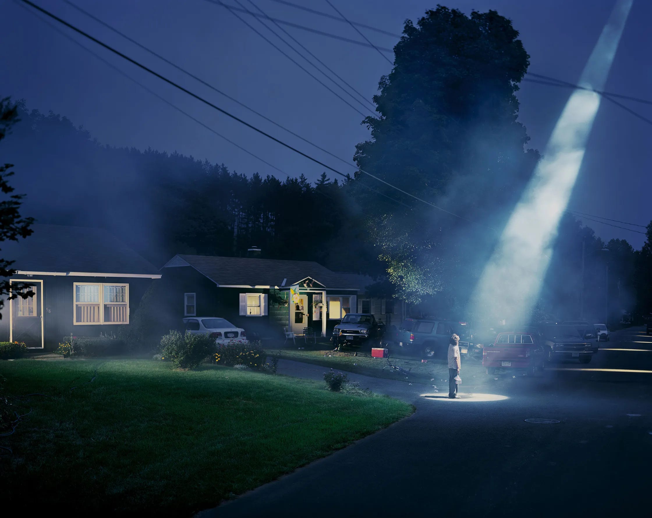 洋書 Gregory Crewdson Amazon | Gregory Crewdson | Moser, Walter | Surrealism