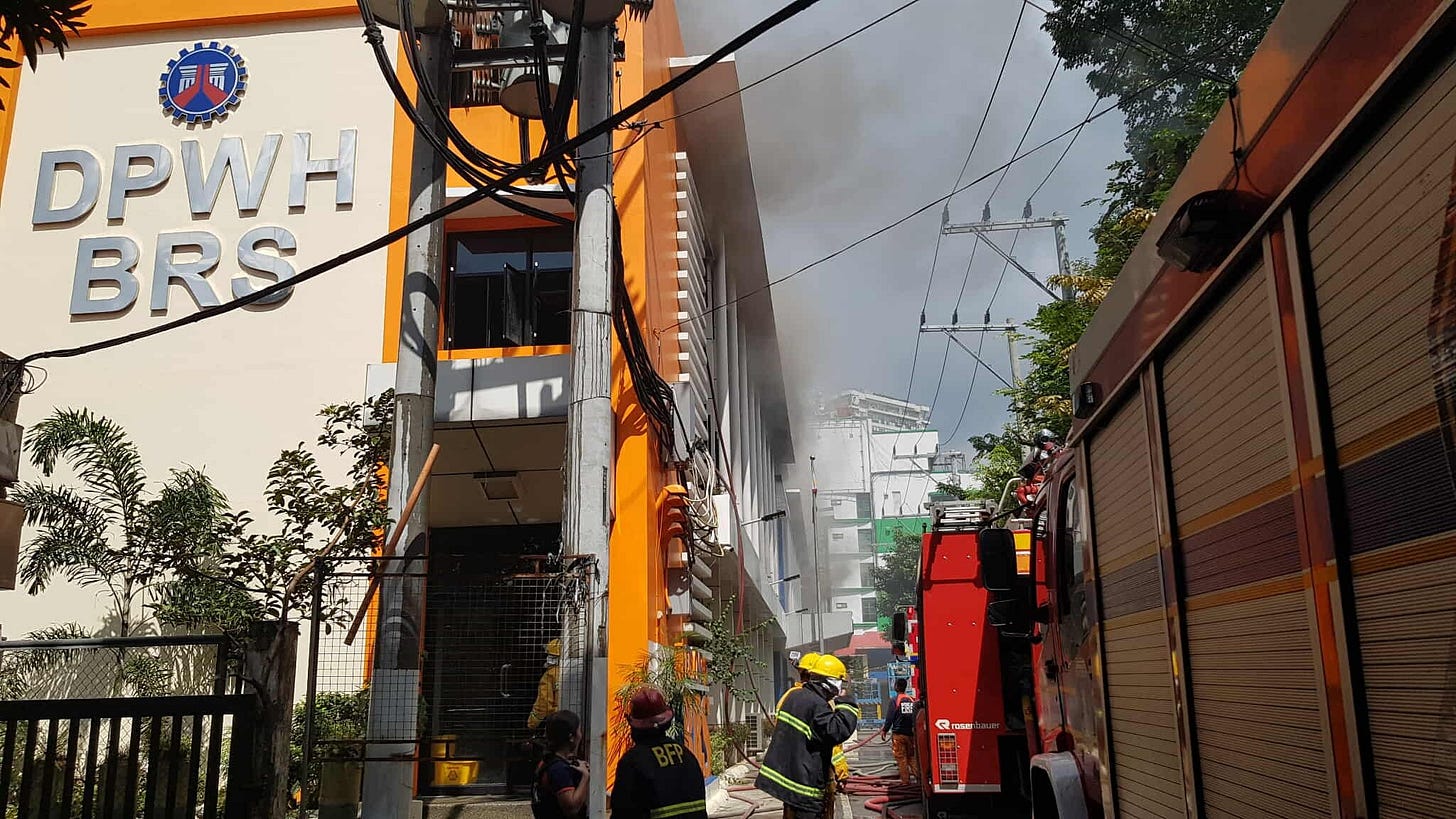 Fire hits DPWH compound in Quezon City | Philstar.com