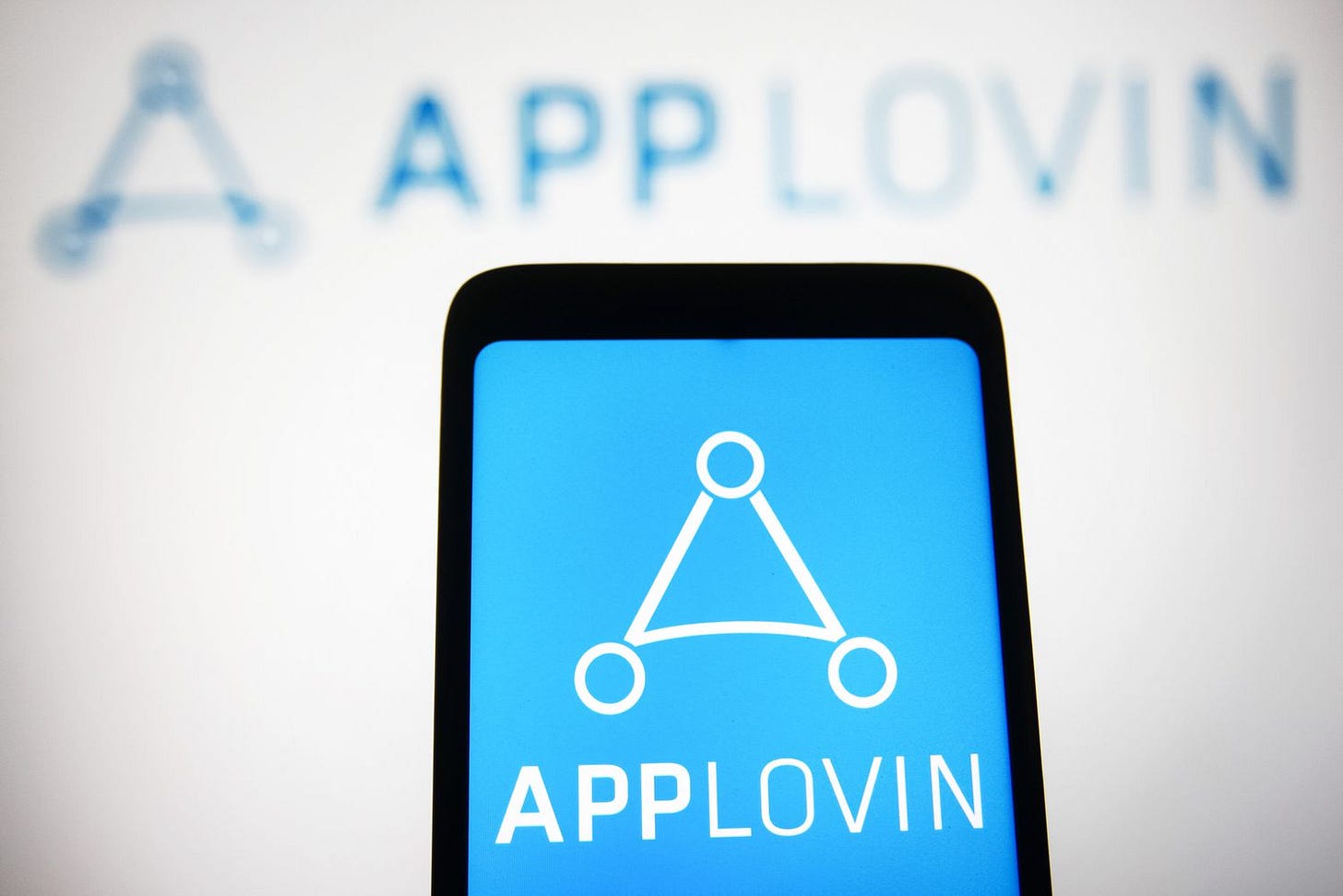 Applovin Stock Set to Open at Record High As Earnings, Outlook Beat Estimates Applovin Stock Set to Open at Record High As Earnings, Outlook Beat Estimates