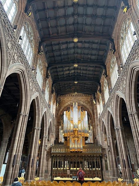 Pictures of Sydney as well as Manchester and Chastworth