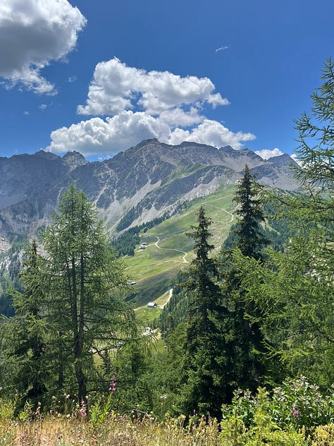 how to spend a weekend hiking in courmayeur