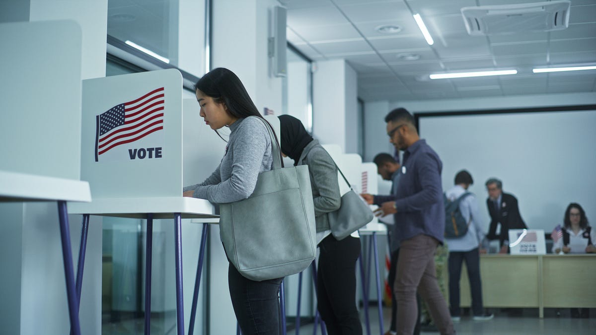 contrarian.substack.com