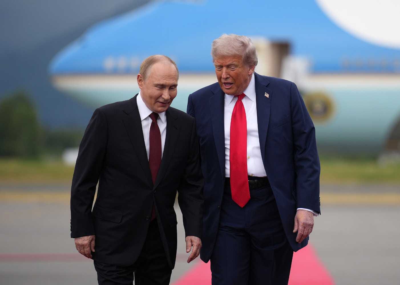 Putin–Trump call stalls Tomahawks but reactivates ceasefire discussions –  Peace Research Institute Oslo (PRIO)