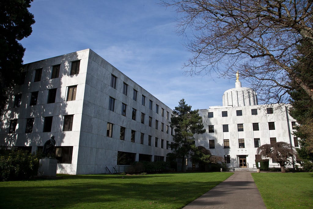 Oregon Capitol 3