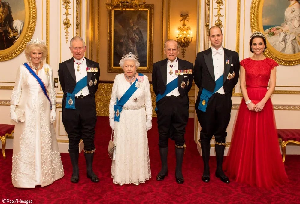 The Duchess in Glittering Diamonds & Pearls for Diplomatic Reception – What  Kate Wore
