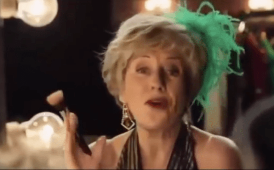 andrex scrunch or fold advert