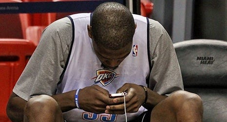 Kevin Durant to announce decision Monday on The Players' Tribune