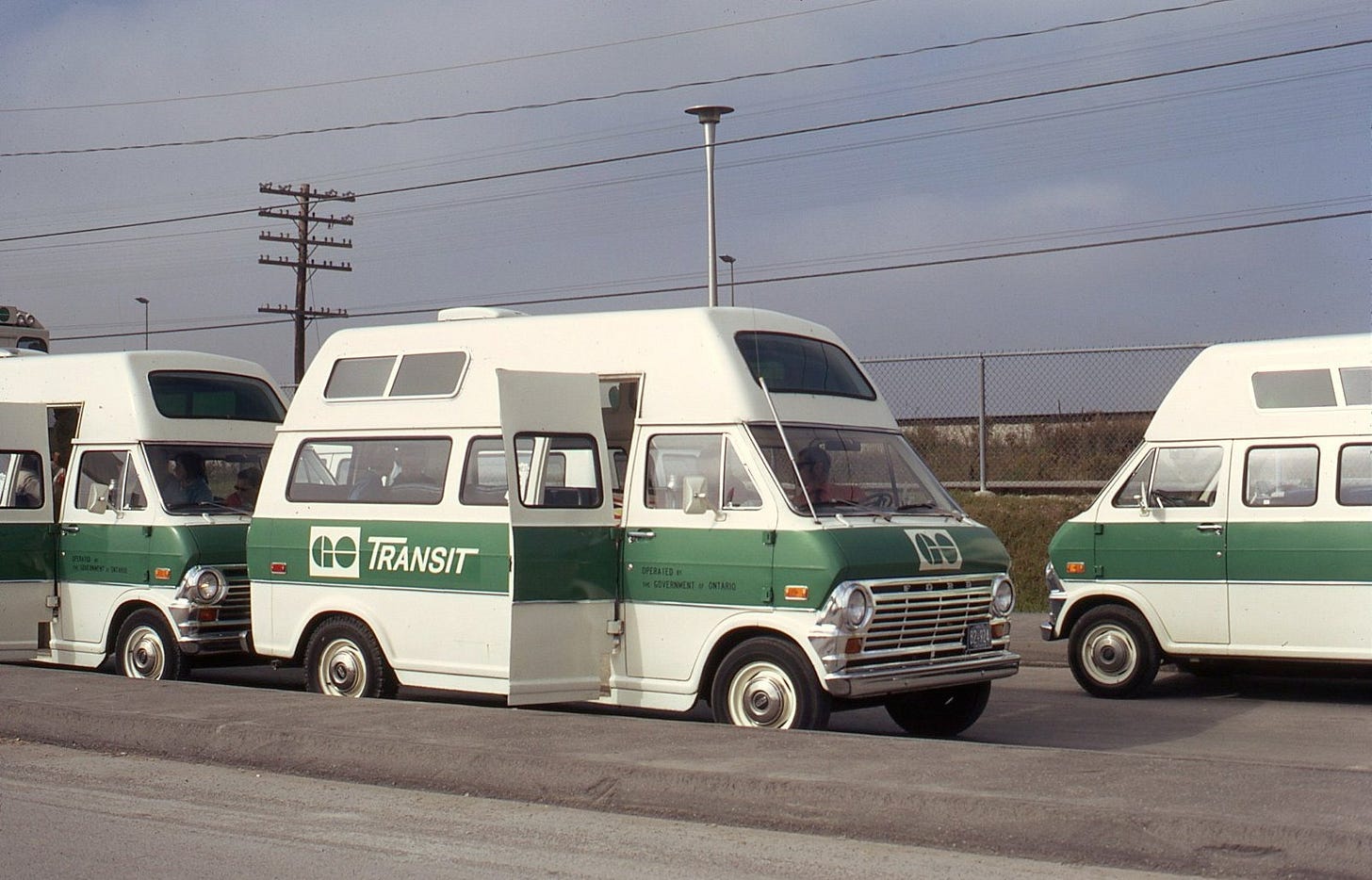 50 Years of GO Transit Bus Operations - Transit Toronto - Content