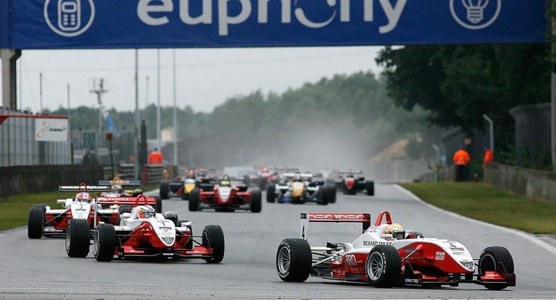 Jules Bianchi, Nico Hulkenberg, Jon Lancaster (ART Grand Prix Dallara-Mercedes)
