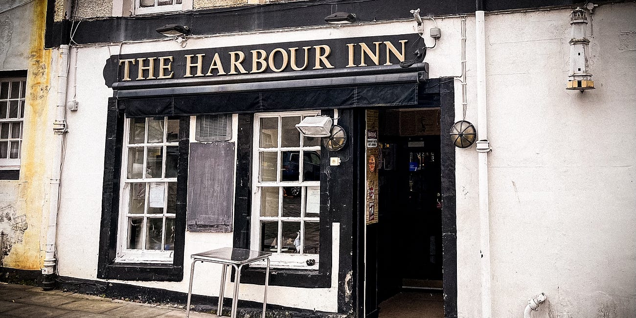 The Harbour Inn – Are Sundays the best day to drink?
