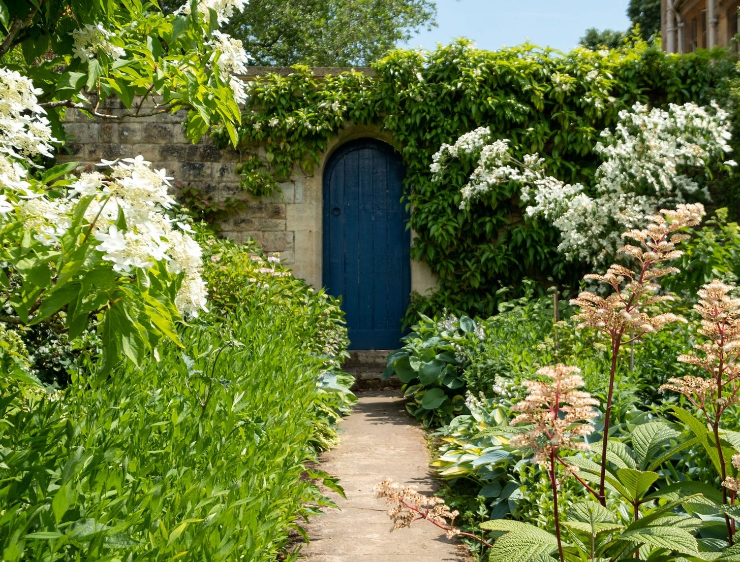 5 Magical Ways to Design Your Own Secret Garden Hideaway 5 Magical Ways to Design Your Own Secret Garden Hideaway