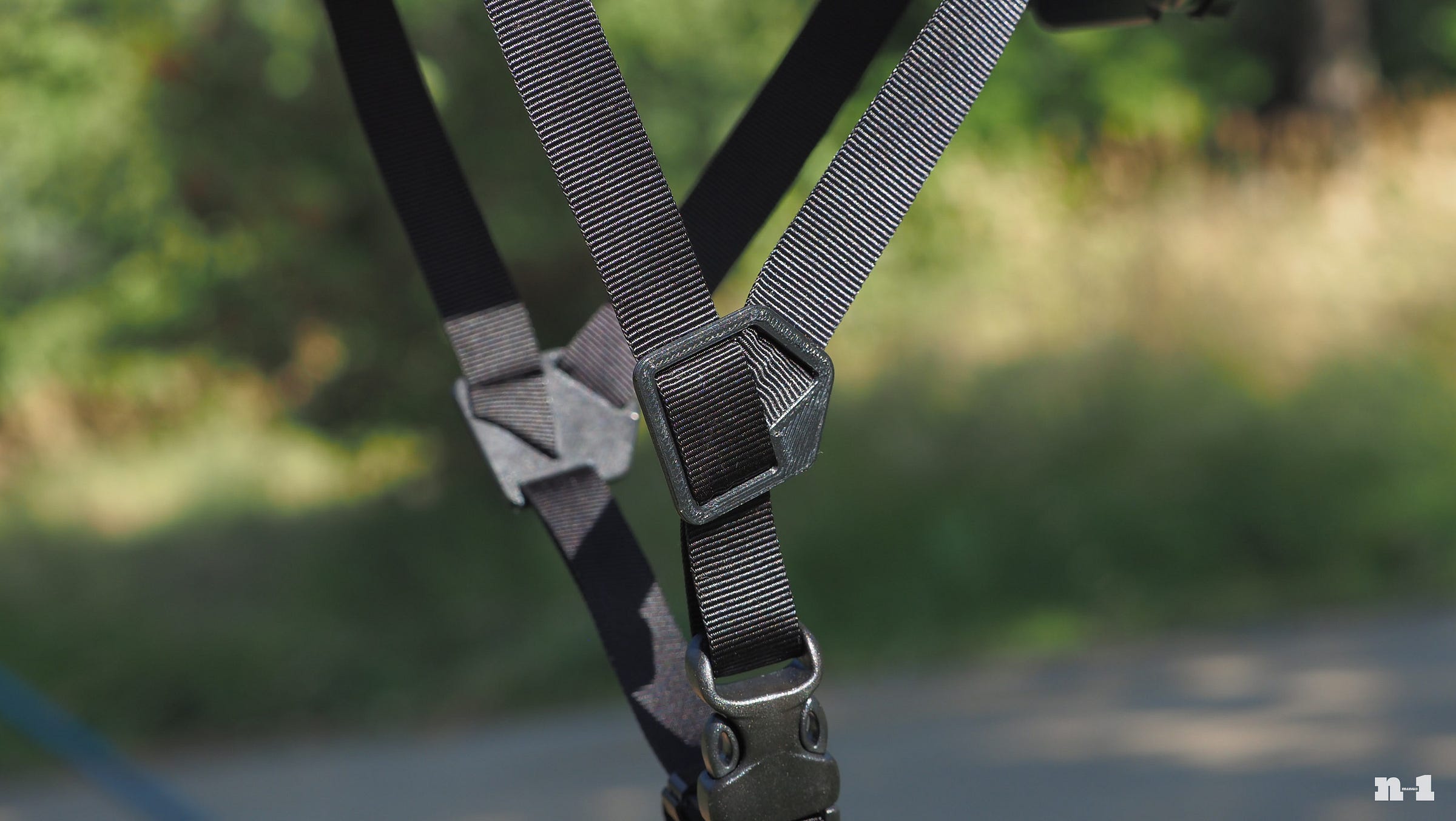 KAV Rhoan 3D-printed helmet sliders