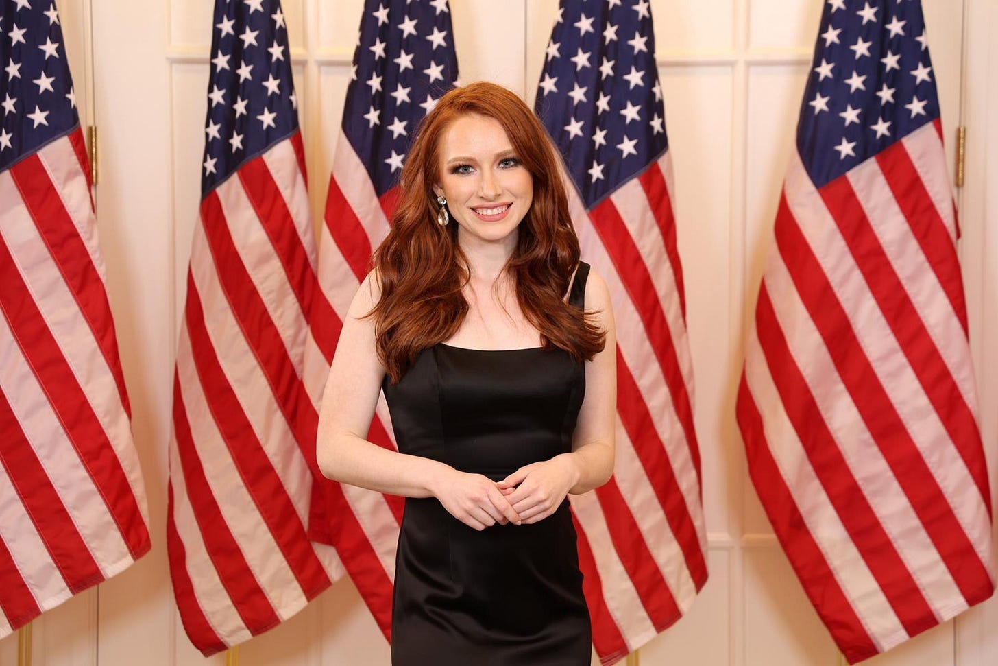 Who is White House deputy press secretary Anna Kelly? She is a former beauty queen with a master's degree in political management â and her special talent is singing | South China Who is White House deputy press secretary Anna Kelly? She is a former beauty queen with a master's degree in political management â and her special talent is singing | South China