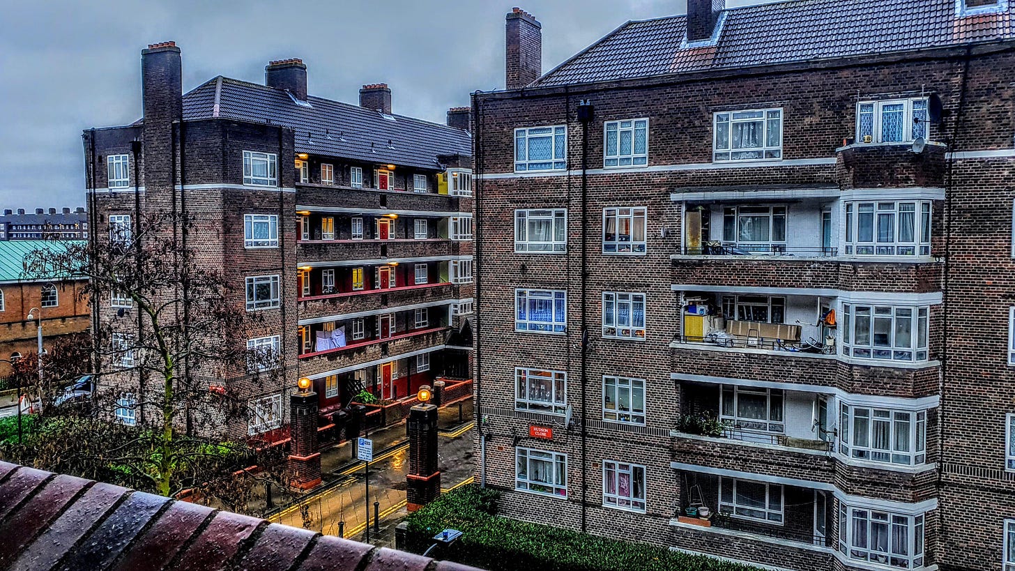 White City Estate, W12 : r/london