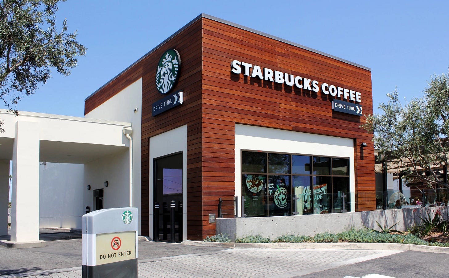 Starbucks cafe