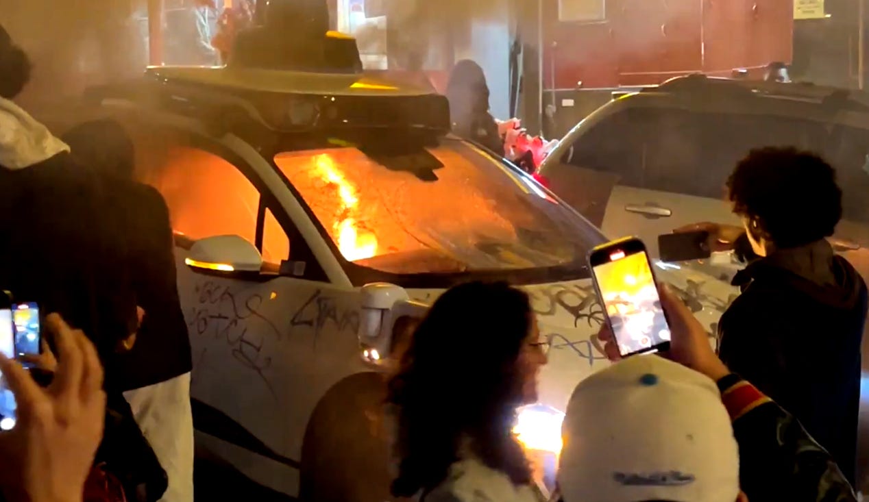 Why did a San Francisco crowd light Waymo's driverless vehicle on fire? |  KRON4