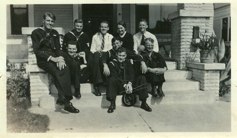 Dawson and Lila Trotman With Sailors 1930s.jpg Dawson and Lila Trotman With Sailors 1930s.jpg
