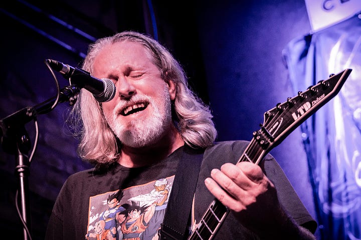 Randy Lamme, Hellen Bach