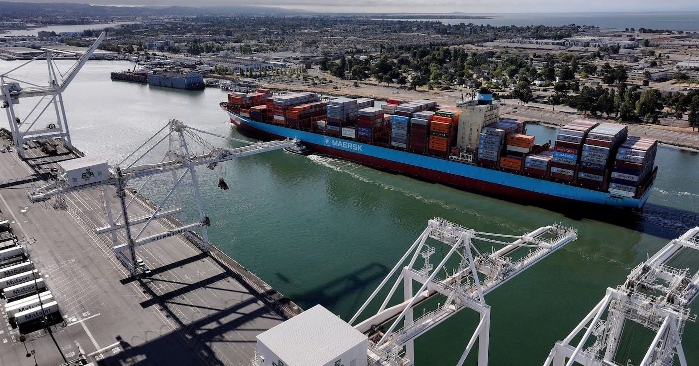 Trump Sends $75 Million to Fund New Coal Export Terminal In Oakland After  Years of Delays