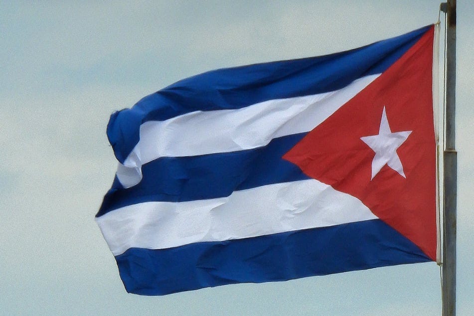 Cuban coastguard kills four on Florida-registered speedboat in exchange of  fire