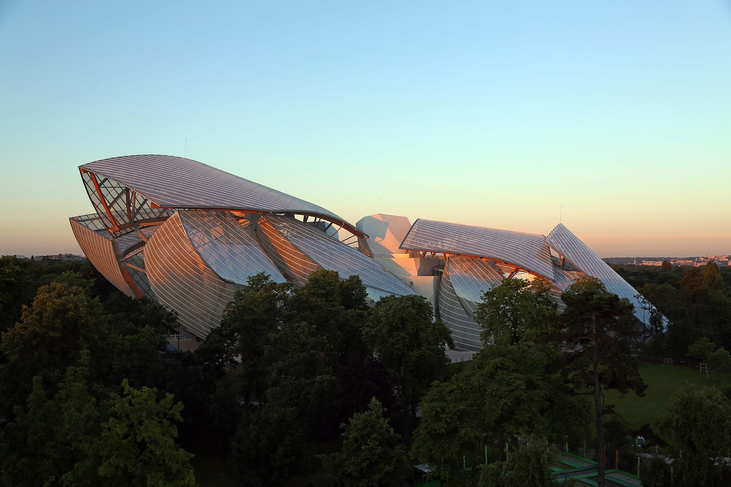 Découvrez la Fondation Louis Vuitton
