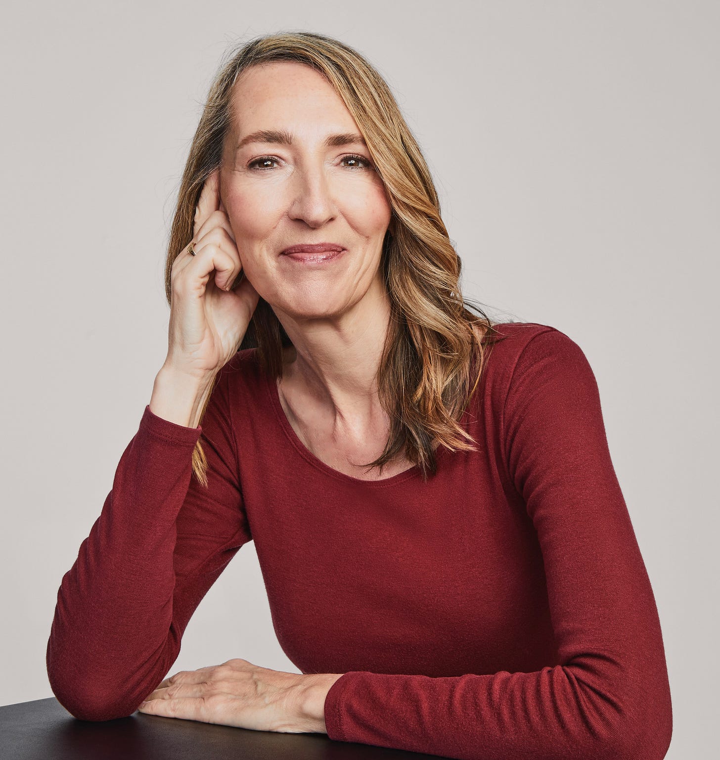 Sonja Lyubomirsky c Taea Thale Photography.jpg Sonja Lyubomirsky c Taea Thale Photography.jpg