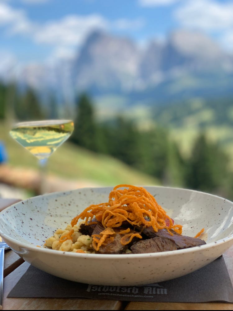 Essen auf der Tschötsch Alm