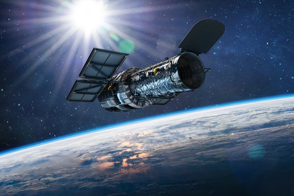Celebrating 35 Years of Discovery: The Hubble Space Telescope's Enduring  Legacy - The IEEE Photonics Society