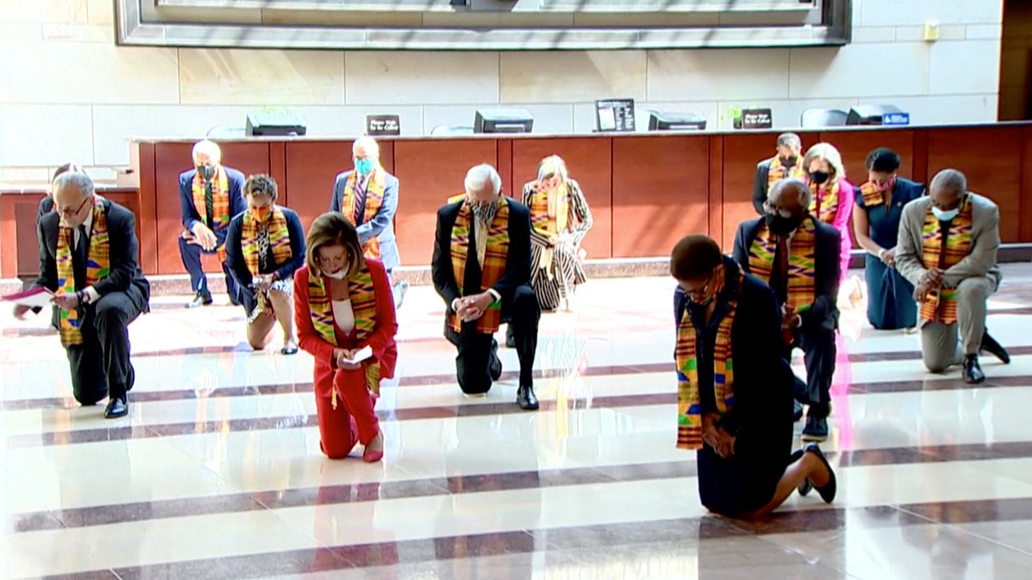 U.S-Nancy Pelosi, democrats kneel in U.S. Congress to honour George Floyd -  Tunisia News