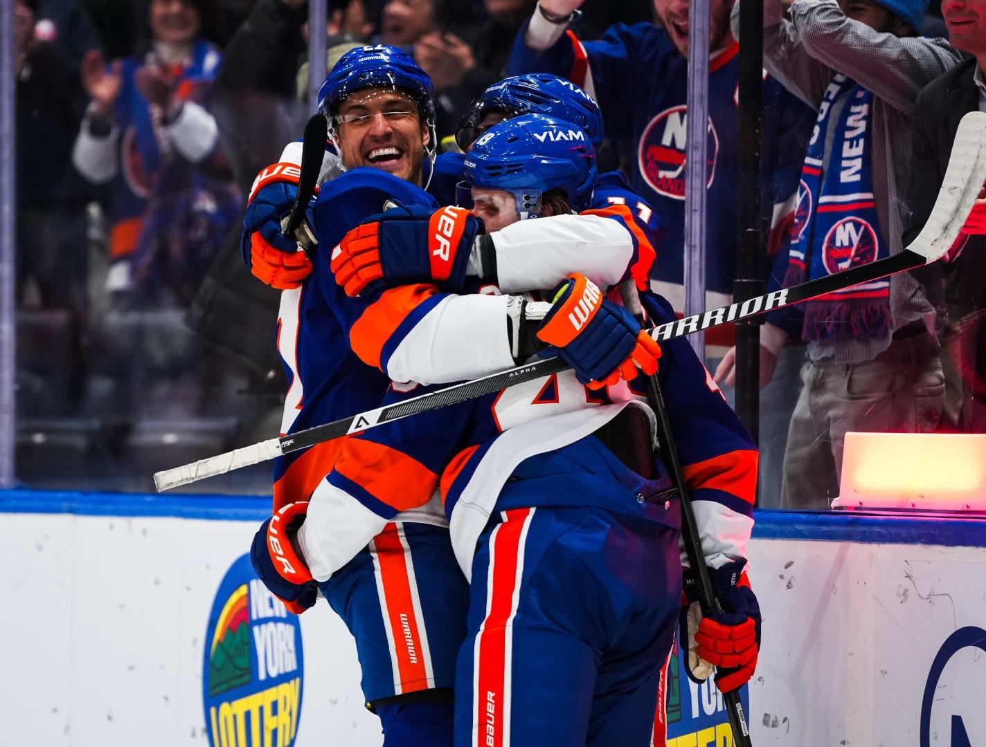 Resolute-Lee Leading Islanders By Example