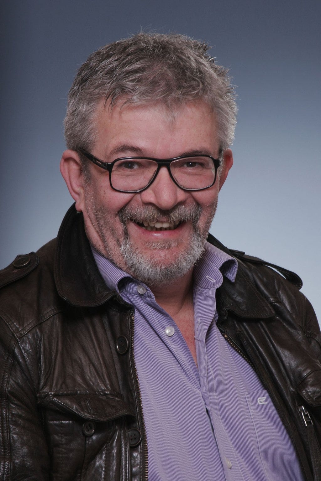 Der Rahdener Arzt Siegfried John ist im Alter von 72 Jahren verstorben.