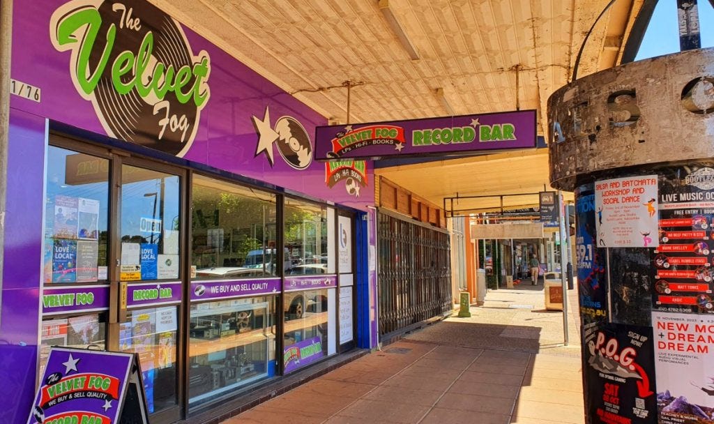 Outside velvet fog katoomba