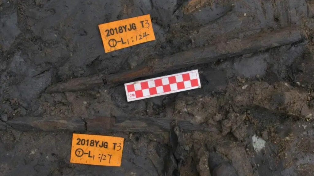 Wooden tool in situ, Gantangqing, China