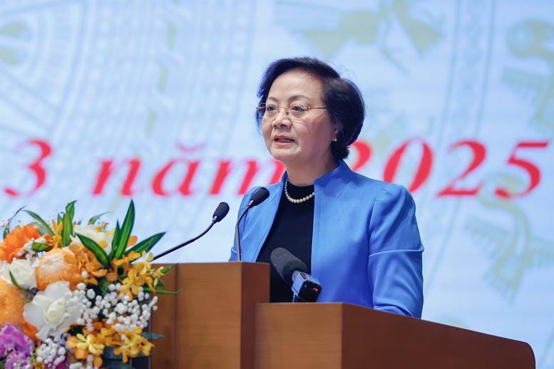 Bộ trưởng Bộ Nội vụ Phạm Thị Thanh Trà thông tin tại phiên họp. Ảnh: VGP/Nhật Bắc. Bộ trưởng Bộ Nội vụ Phạm Thị Thanh Trà thông tin tại phiên họp. Ảnh: VGP/Nhật Bắc.