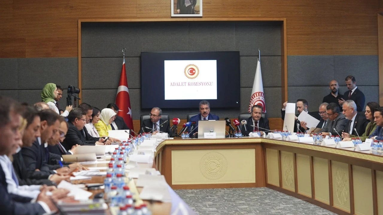 TBMM Adalet komisyonu 12. yargı paketinin madde görüşmelerine başladı TBMM Adalet komisyonu 12. yargı paketinin madde görüşmelerine başladı