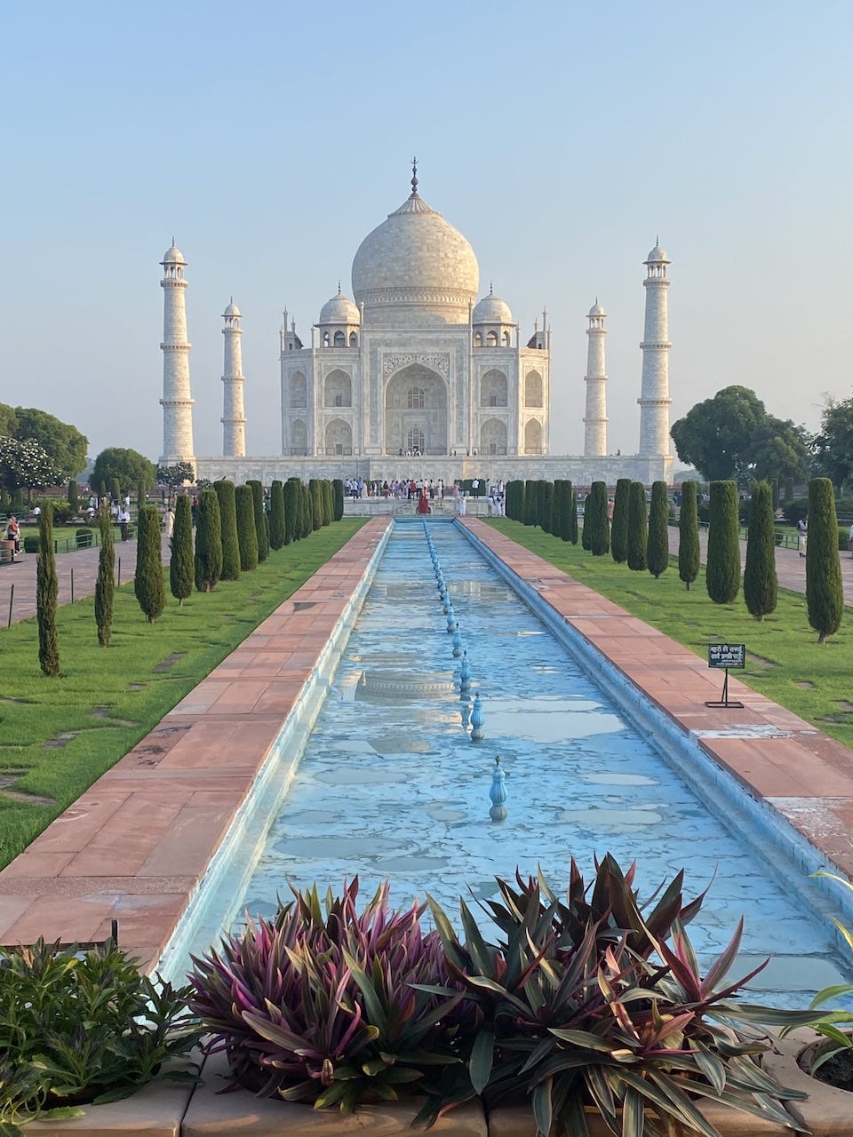 Eternal Taj Mahal + Framework Films, image size:960x1280